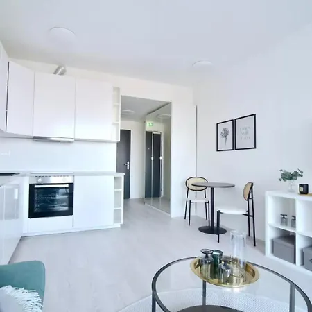 Bris Apartment, 1-2 Guests, Free Parking & Wifi, 4Km Downtown, Bratislava Exterior photo